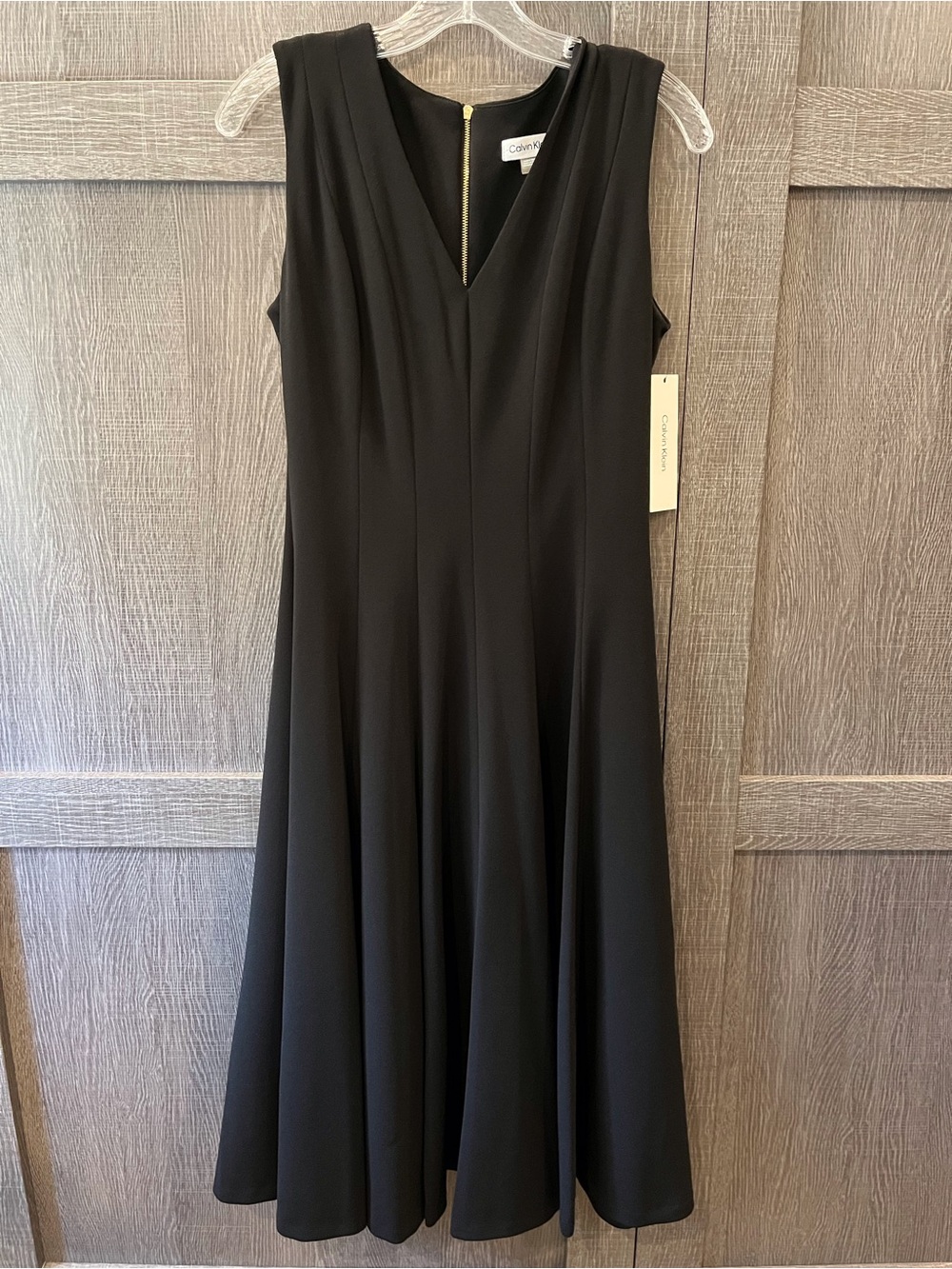 NWT Calvin Klein Sleeveless V-Neck Midi Dress